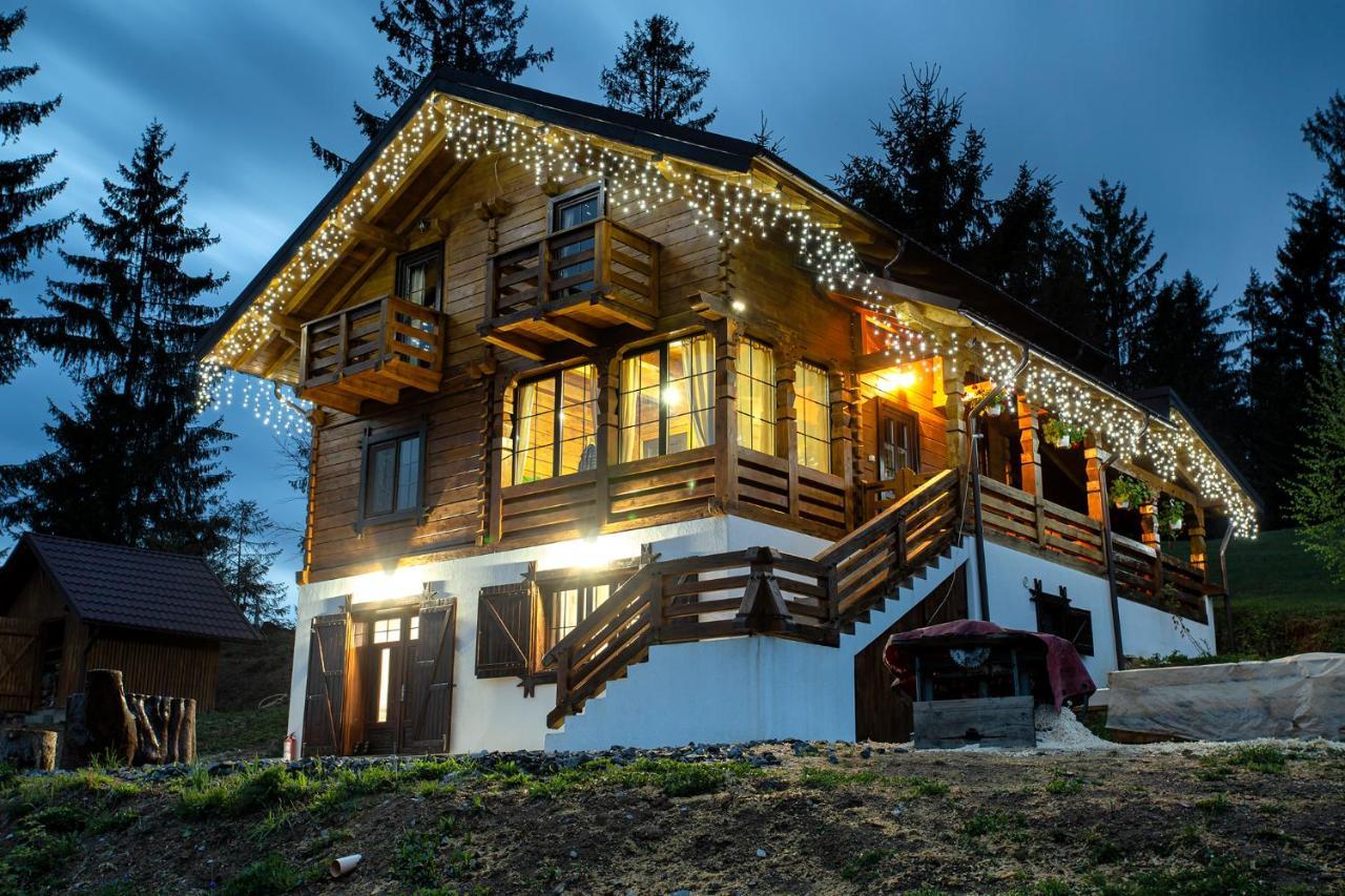 Tulean Cabin Sacel  Luaran gambar