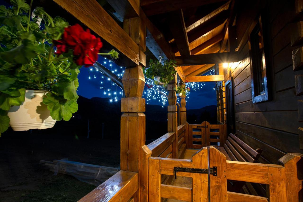 Tulean Cabin Sacel  Luaran gambar