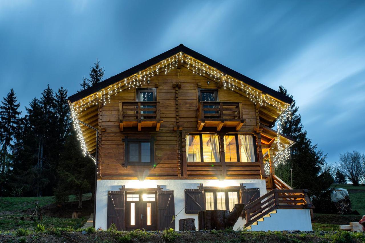 Tulean Cabin Sacel  Luaran gambar