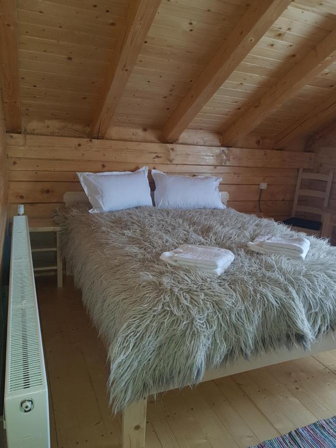 Tulean Cabin Bed & Breakfast Sacel  Luaran gambar
